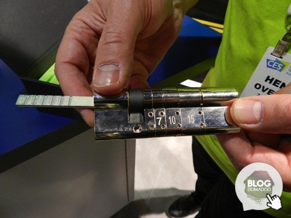 #CES2016 - PolyControl complète sa gamme Danalock02