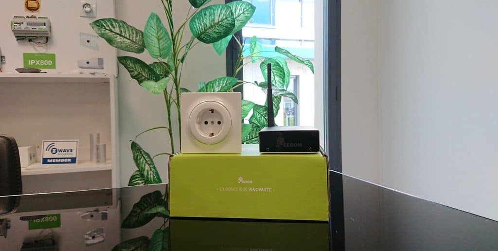 Comment contrôler ses appareils avec une prise murale intelligente