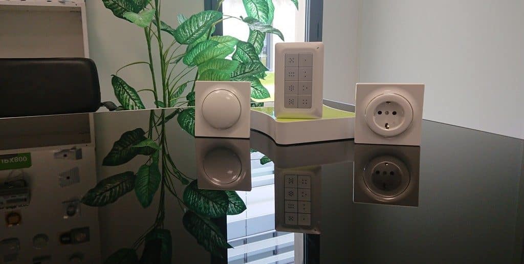 Comment contrôler plusieurs composant avec une télécommande sans fil 1
